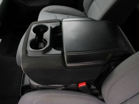 Used 2020 RAM 1500 Big Horn AWD/4WD image 16