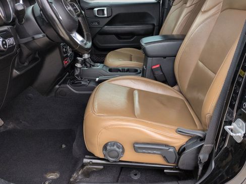 Used 2020 Jeep Gladiator Rubicon w/ Uconnect 4C Nav & Sound Group image 20