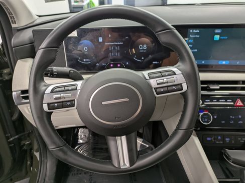 Used 2025 Hyundai Tucson SEL AWD/4WD image 19