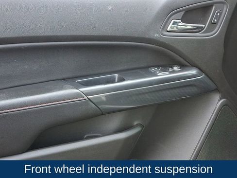 Used 2015 GMC Canyon SLE w/ All-Terrain Package image 15