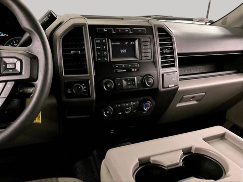 Used 2022 Ford F350 XL w/ STX Appearance Package AWD/4WD image 6