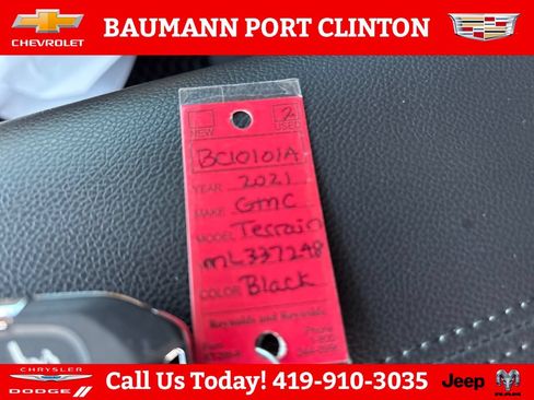 Used 2021 GMC Terrain SLE w/ Driver Convenience Package FWD image 31