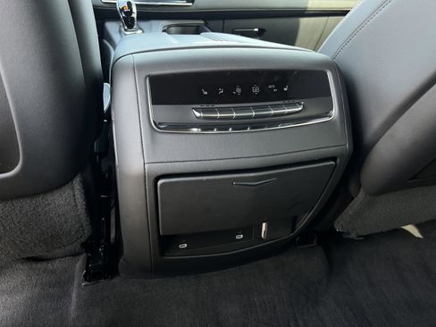 Used 2023 Cadillac Escalade Sport w/ Touring Package image 33