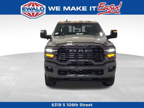 New 2026 RAM 2500 Big Horn AWD/4WD image 18