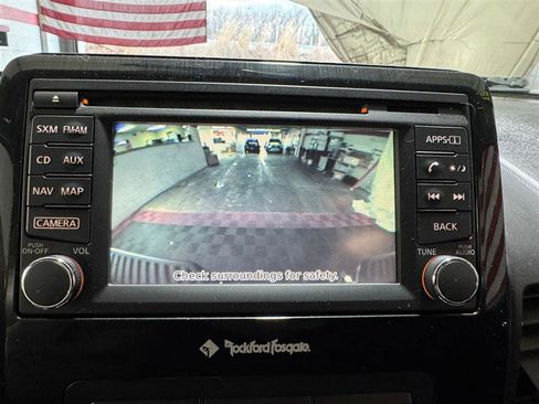 Used 2015 Nissan Titan SV w/ SV Value Truck Package image 19