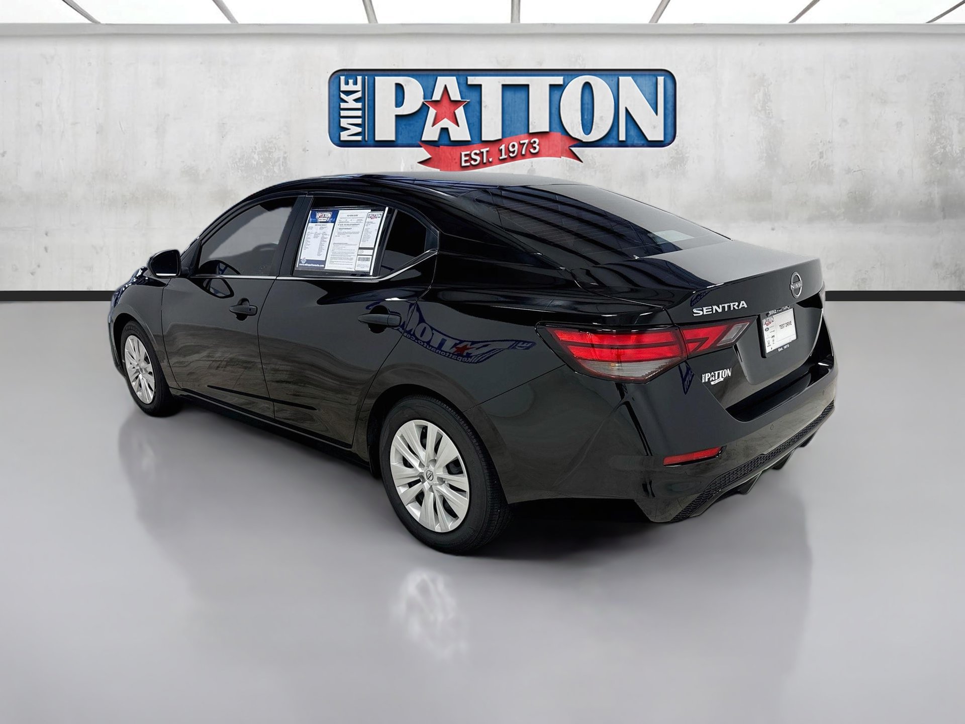 Used 2025 Nissan Sentra S FWD image 5