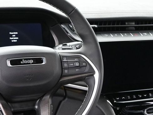 New 2026 Jeep Grand Cherokee L Limited AWD/4WD image 28