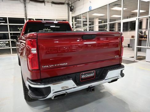 Used 2019 Chevrolet Silverado 1500 LTZ image 6