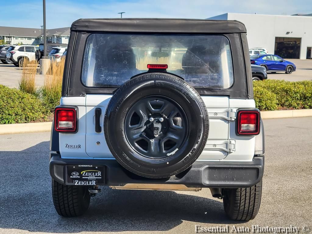 Used 2023 Jeep Wrangler Unlimited Sport AWD/4WD image 5