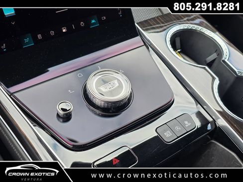 Used 2026 Cadillac Escalade Luxury AWD/4WD image 41