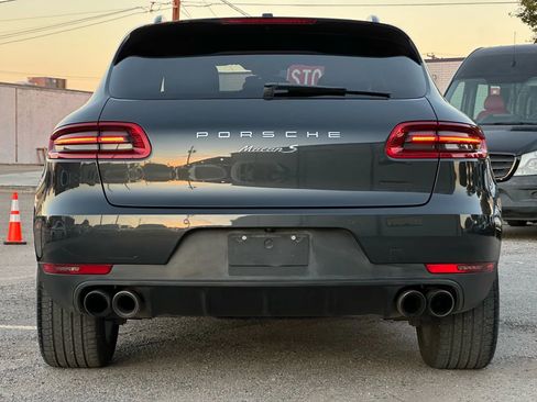 Used 2017 Porsche Macan S image 6