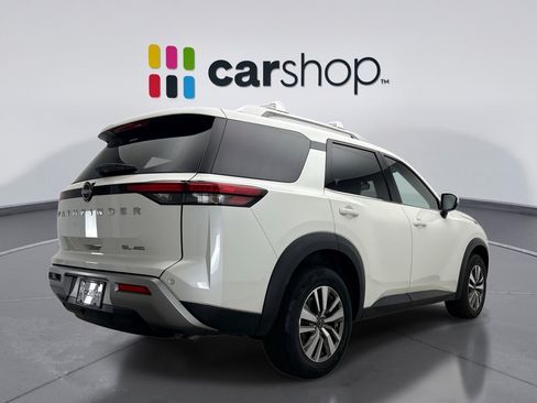 Used 2023 Nissan Pathfinder SL AWD/4WD image 5