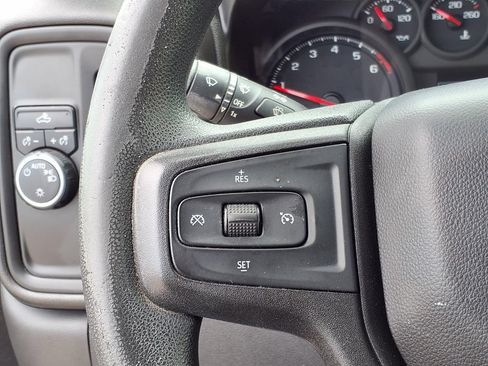Used 2022 Chevrolet Silverado 1500 Custom RWD image 15