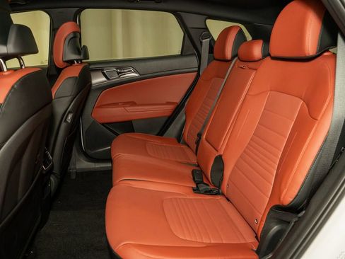 New 2026 Kia Sportage SX image 17