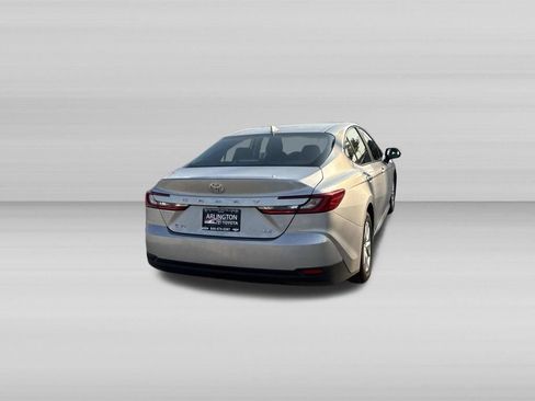 Used 2025 Toyota Camry LE FWD image 27