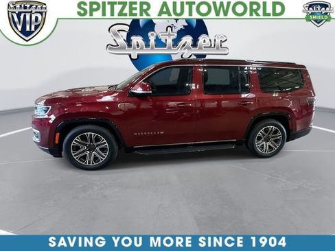 Used 2022 Jeep Wagoneer Series III w/ Flexible Seating Group image 6