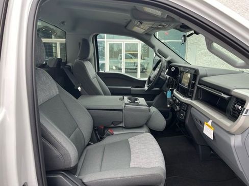 New 2026 Ford F250 XLT image 5