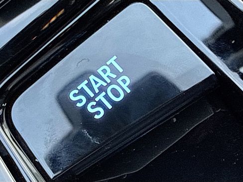 New 2026 BMW i5 eDrive40 image 36