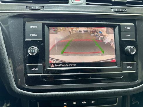 Used 2021 Volkswagen Tiguan S AWD/4WD image 24