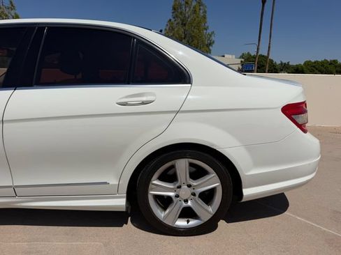 Used 2011 Mercedes-Benz C 300 Sedan image 18