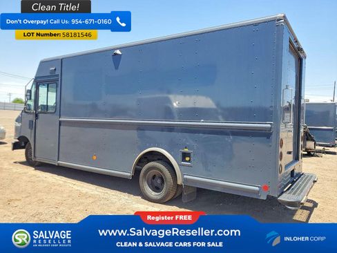 Used 2019 Ford E-450 and Econoline 450 Super Duty RWD image 3