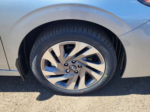 New 2025 Subaru Legacy Limited w/ Popular Package #3 image 10