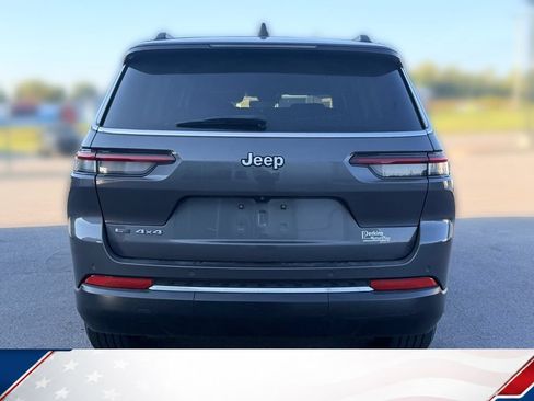 Used 2021 Jeep Grand Cherokee L Limited AWD/4WD image 5