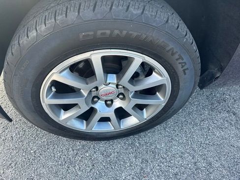 Used 2018 GMC Yukon XL SLT RWD image 10