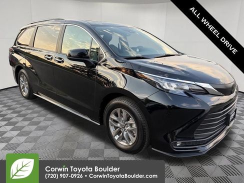 Used 2025 Toyota Sienna XLE w/ XLE Plus Package AWD/4WD image 1