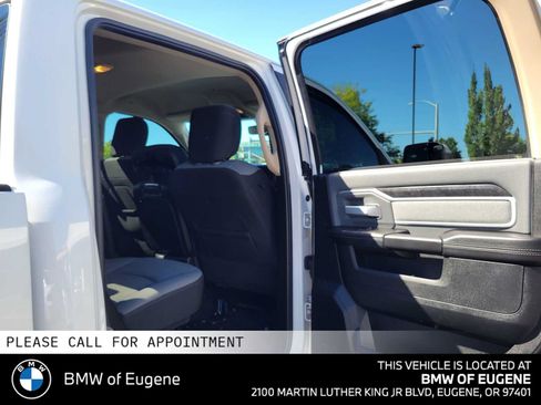 Used 2020 RAM 3500 Big Horn w/ Level 2 Equipment Group AWD/4WD image 13