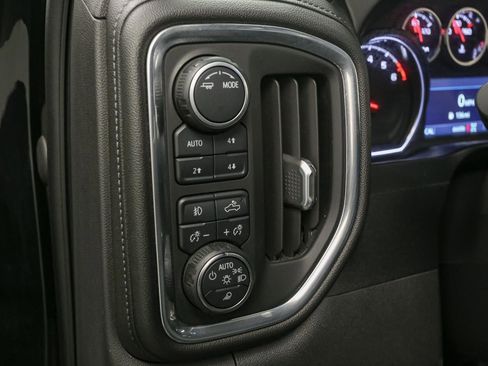 Used 2021 Chevrolet Silverado 1500 LT Trail Boss w/ Convenience Package II AWD/4WD image 42