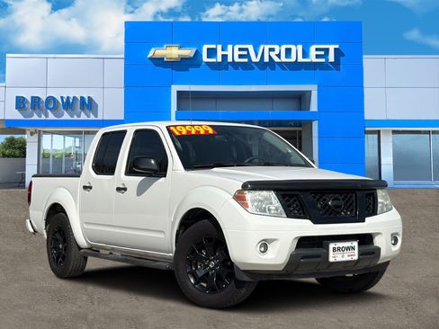 Used 2019 Nissan Frontier SV w/ Value Truck Package RWD image 1