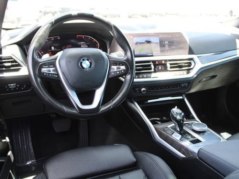 Used 2020 BMW 330i Sedan w/ Driving Assistance Package RWD image 15