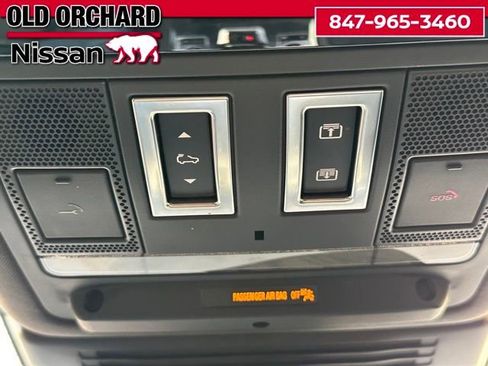 Used 2025 Jaguar F-PACE R-Dynamic S image 19