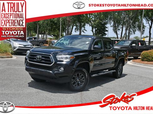 Certified 2022 Toyota Tacoma SR5 w/ SR5 Appearance Package (SM) RWD image 1