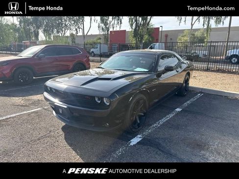 Used 2017 Dodge Challenger R/T w/ Cold Weather Group RWD image 1