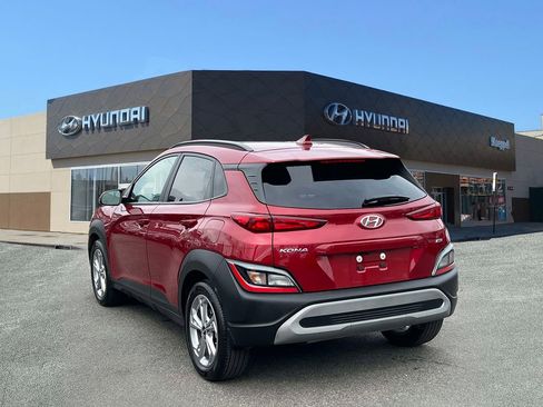 Used 2023 Hyundai Kona SEL w/ Convenience Package image 6