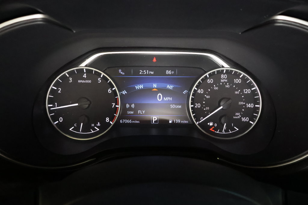 Used 2017 Nissan Maxima Platinum w/ Interior Lighting Package FWD image 20