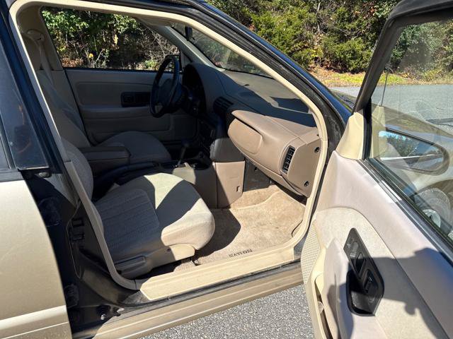Used 1995 Saturn S-Series SL1 FWD image 12