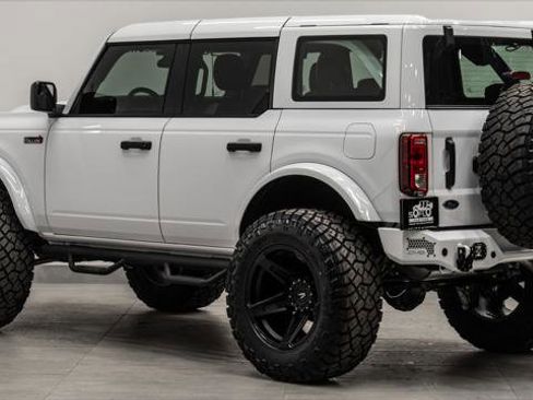 Used 2025 Ford Bronco Big Bend image 11