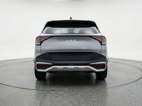 Used 2025 Kia Sportage LX image 6