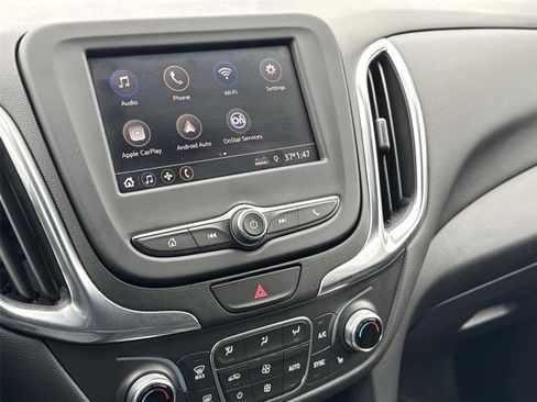 Used 2021 Chevrolet Equinox LT image 21