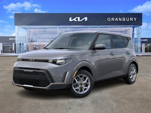 New 2025 Kia Soul LX image 1
