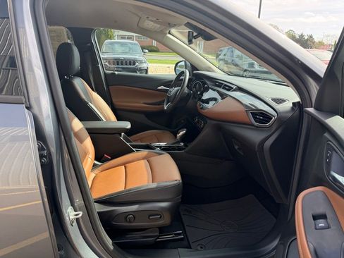 Used 2020 Buick Encore GX Essence FWD image 22