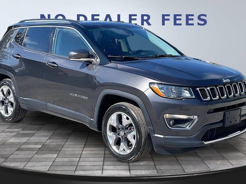 Used 2021 Jeep Compass Limited w/ Sun and Sound Group image 3