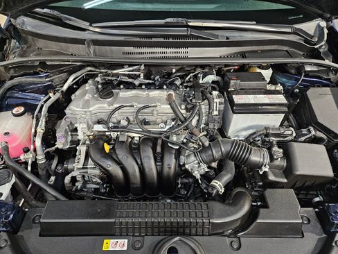 Used 2022 Toyota Corolla LE image 19