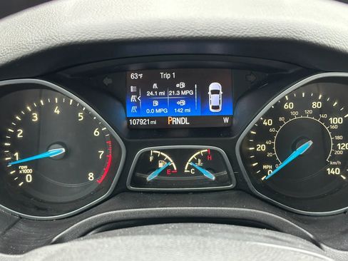 Used 2017 Ford Focus SE FWD image 7