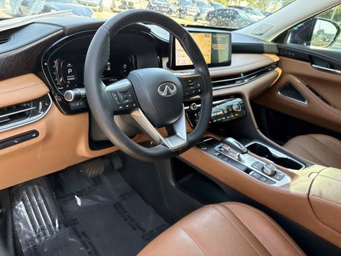 Used 2023 INFINITI QX60 Sensory w/ Vision Package FWD image 23