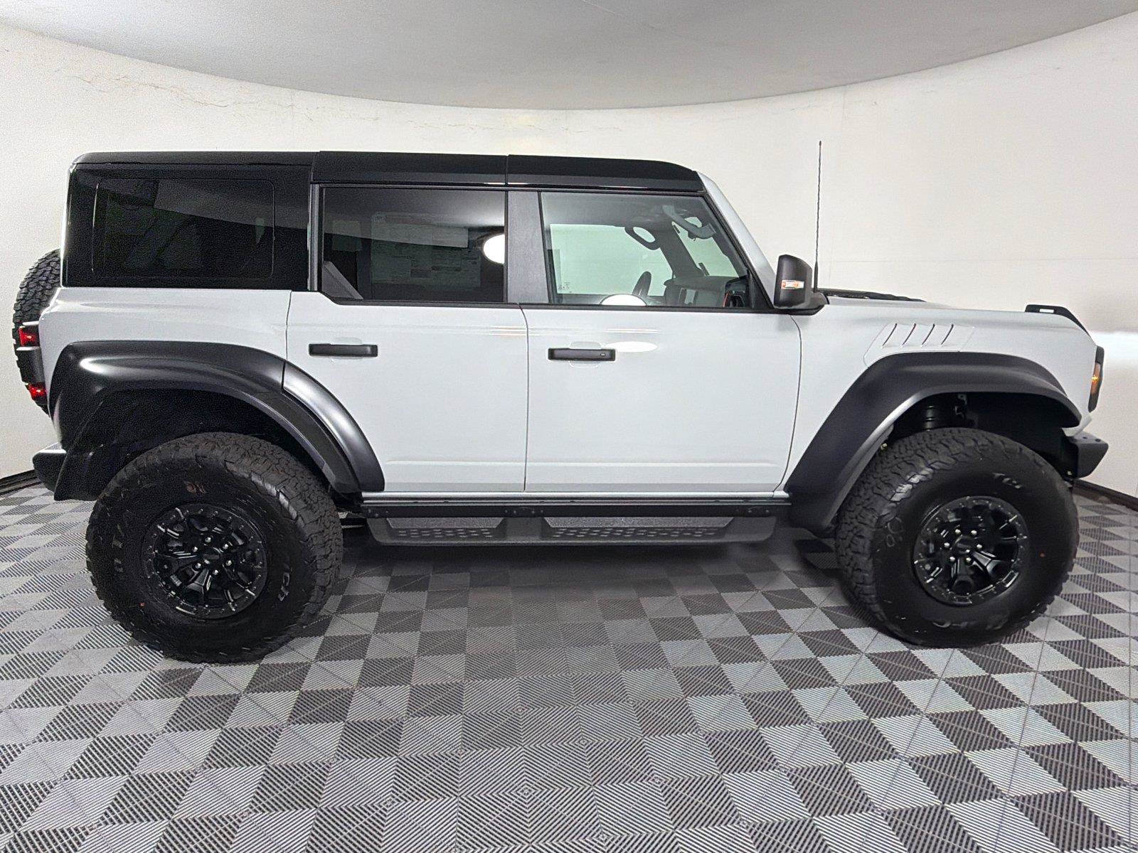 New 2026 Ford Bronco Raptor AWD/4WD image 8