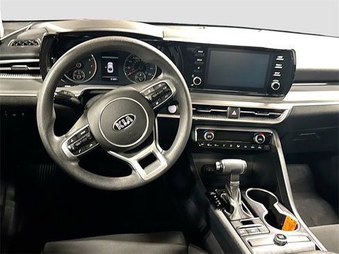 Used 2021 Kia K5 LXS image 19